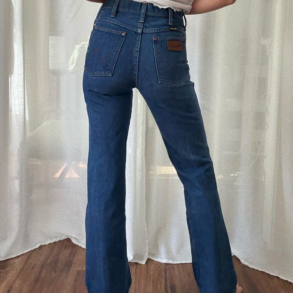 Vintage Wrangler Women's Blue Jeans - Picture 3 of 4